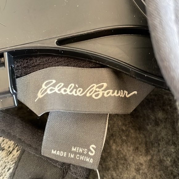 EDDIE BAUER est.1920 UNISEX NWT front snap closure pullover- easy wear size S - Picture 9 of 10